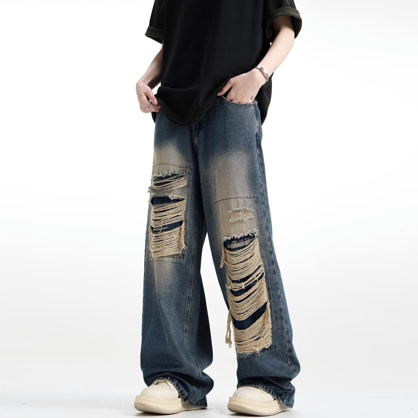 Niles™ - Distressed Faded Jeans