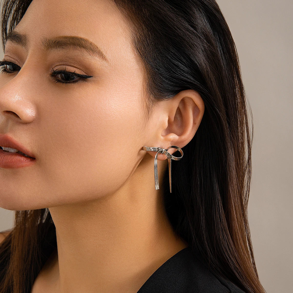 Alora™ - Ribbon Earrings